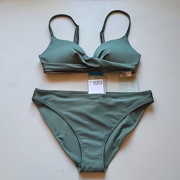 SZ8/32B H&M Bikini NWT Swimwear Push Up Green Bikini - Picture 11 of 11